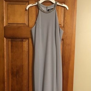 Lulu’s gray bridesmaids dress
